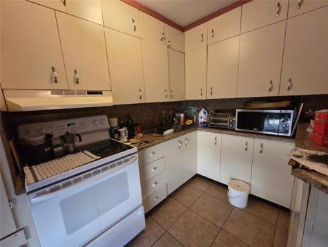 4410 NE 3rd Avenue Deerfield Beach FL 33064