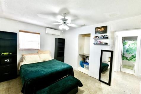 905 NE 5th Street Pompano Beach FL 33060