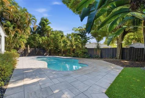 1612 SW 12th Court Fort Lauderdale FL 33312