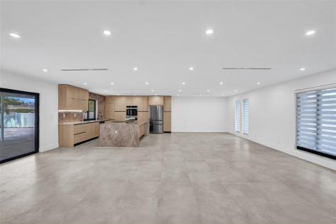 4920 Sarazen Drive Hollywood FL 33021