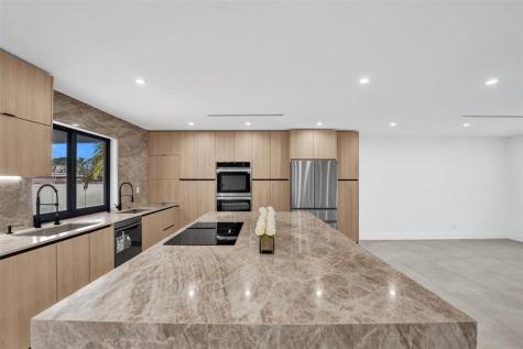 4920 Sarazen Drive Hollywood FL 33021