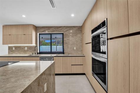 4920 Sarazen Drive Hollywood FL 33021