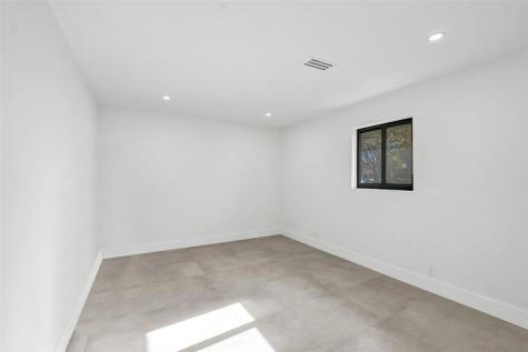 4920 Sarazen Drive Hollywood FL 33021