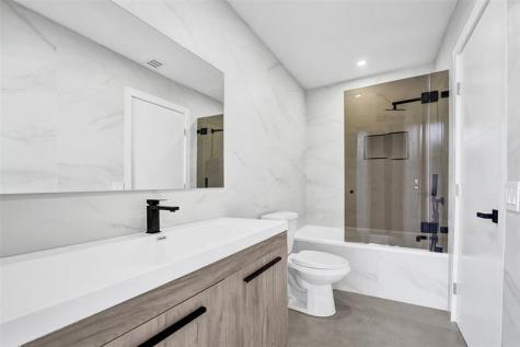 4920 Sarazen Drive Hollywood FL 33021
