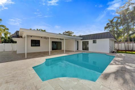 4920 Sarazen Drive Hollywood FL 33021