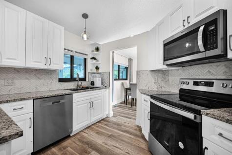 17203 N 40th Run N Loxahatchee FL 33470