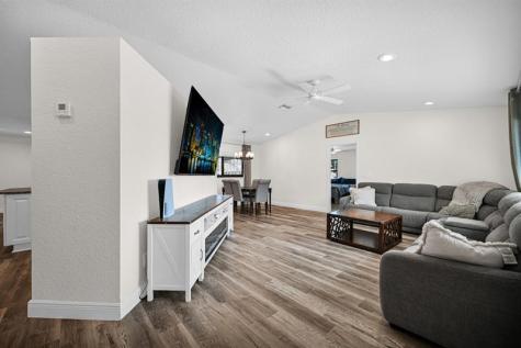 17203 N 40th Run N Loxahatchee FL 33470