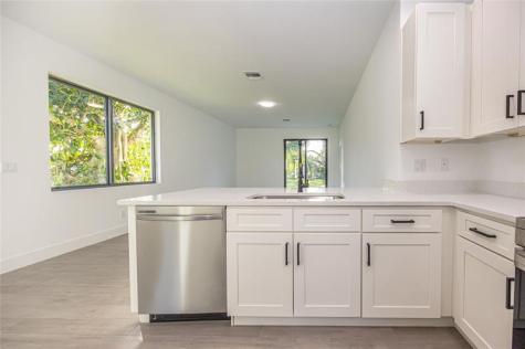 1605 N 23rd Street Fort Pierce FL 34950