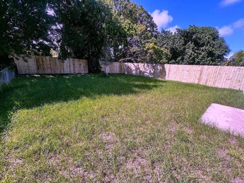 1605 N 23rd Street Fort Pierce FL 34950