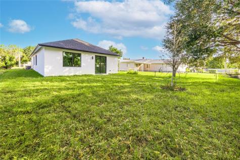 1605 N 23rd Street Fort Pierce FL 34950