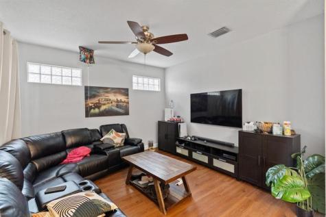 904 NW 126th Avenue Coral Springs FL 33071