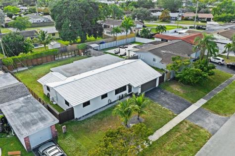 4314 Roosevelt Street Hollywood FL 33021
