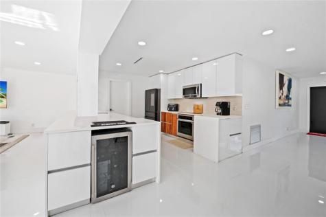 4314 Roosevelt Street Hollywood FL 33021