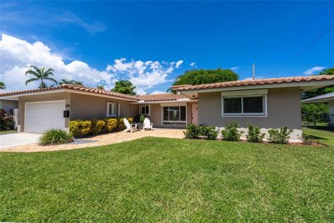 1711 NE 40th Court Oakland Park FL 33334