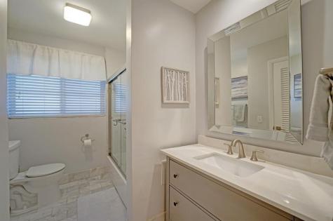 4820 NE 27 Avenue Fort Lauderdale FL 33308