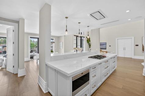 400 Mola Avenue Fort Lauderdale FL 33301