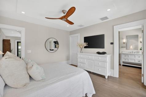 400 Mola Avenue Fort Lauderdale FL 33301