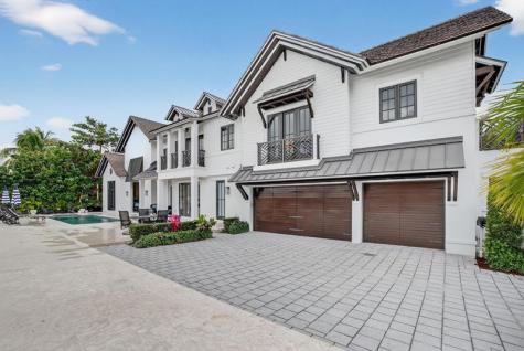 400 Mola Avenue Fort Lauderdale FL 33301