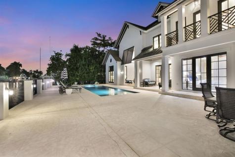 400 Mola Avenue Fort Lauderdale FL 33301