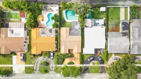 1918 N 39th Avenue Hollywood FL 33021