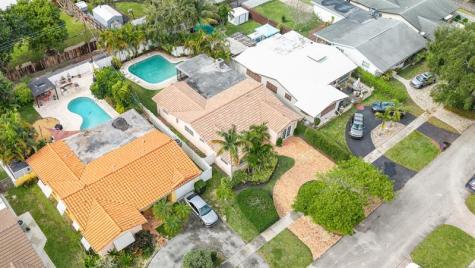 1918 N 39th Avenue Hollywood FL 33021
