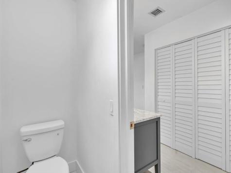 1700 SW 30th Street Fort Lauderdale FL 33315