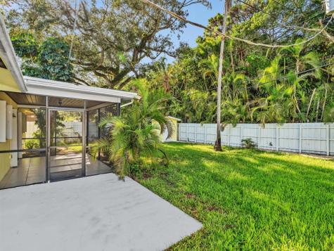 1700 SW 30th Street Fort Lauderdale FL 33315