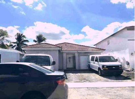 14260 SW 176th Terrace Miami FL 33177
