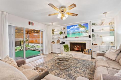 481 NW 45th Terrace Plantation FL 33317