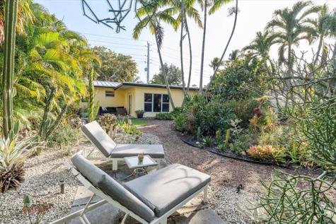 1769 NE 38th Street Oakland Park FL 33334
