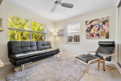 1769 NE 38th Street Oakland Park FL 33334