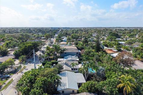 1769 NE 38th Street Oakland Park FL 33334