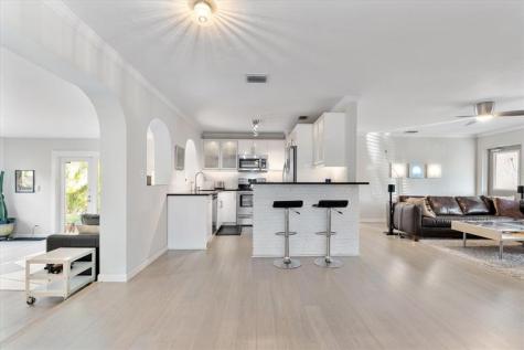 1769 NE 38th Street Oakland Park FL 33334