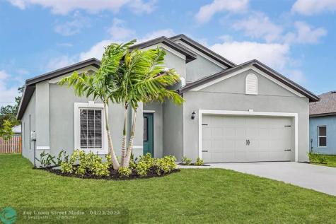 2373 SW Chateau Terrace Port St Lucie FL 34953