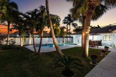 4421 NE 31st Avenue Lighthouse Point FL 33064