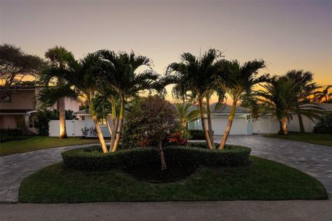 4421 NE 31st Avenue Lighthouse Point FL 33064