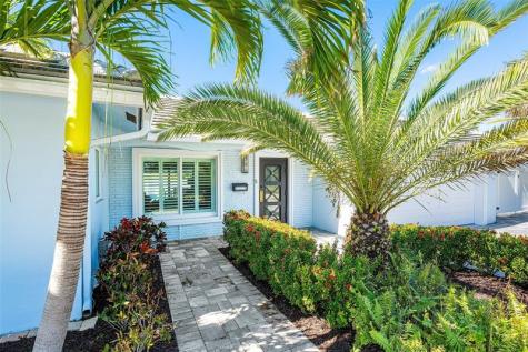 4421 NE 31st Avenue Lighthouse Point FL 33064