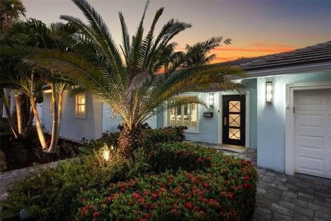 4421 NE 31st Avenue Lighthouse Point FL 33064