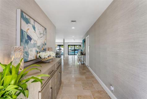 2541 NE 48th Street Lighthouse Point FL 33064