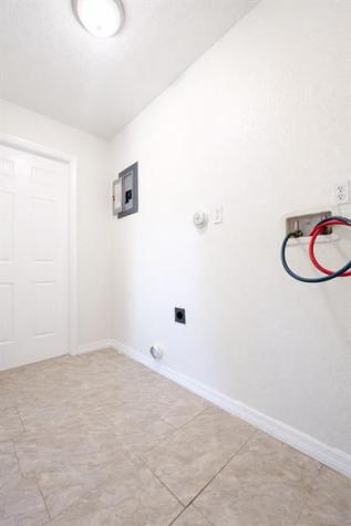 561 SW 14th Street Belle Glade FL 33430