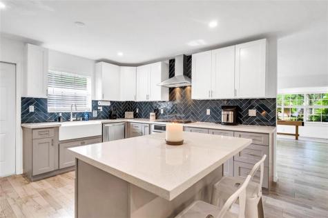 1004 SW 19 Street Fort Lauderdale FL 33315