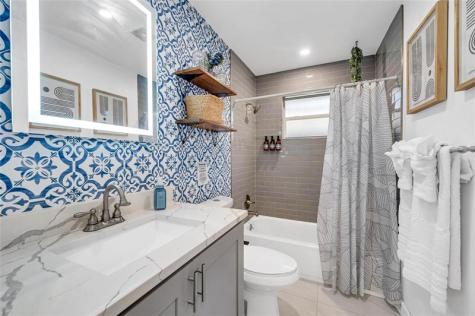 1004 SW 19 Street Fort Lauderdale FL 33315