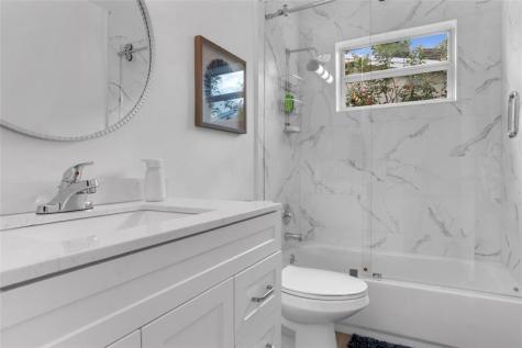 5311 Pierce Street Hollywood FL 33021