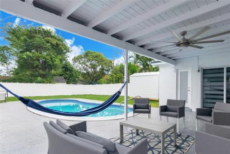 5311 Pierce Street Hollywood FL 33021