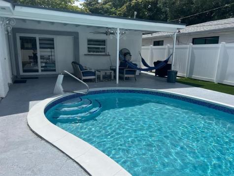 5311 Pierce Street Hollywood FL 33021