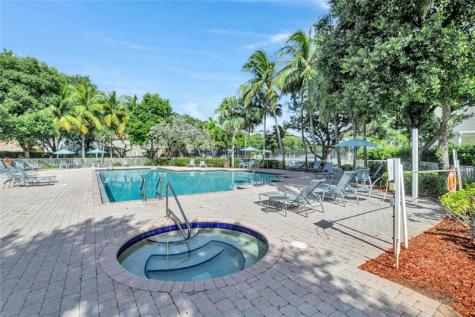 12656 NW 6th Court Coral Springs FL 33071