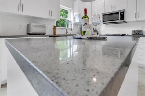 12656 NW 6th Court Coral Springs FL 33071