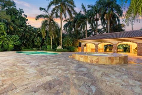 14641 Mustang Trail Southwest Ranches FL 33330
