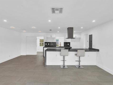 5710 SW 54th Court Davie FL 33314
