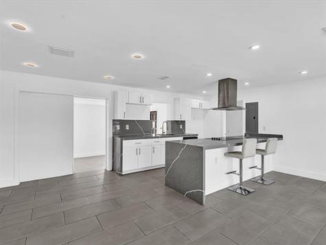 5710 SW 54th Court Davie FL 33314
